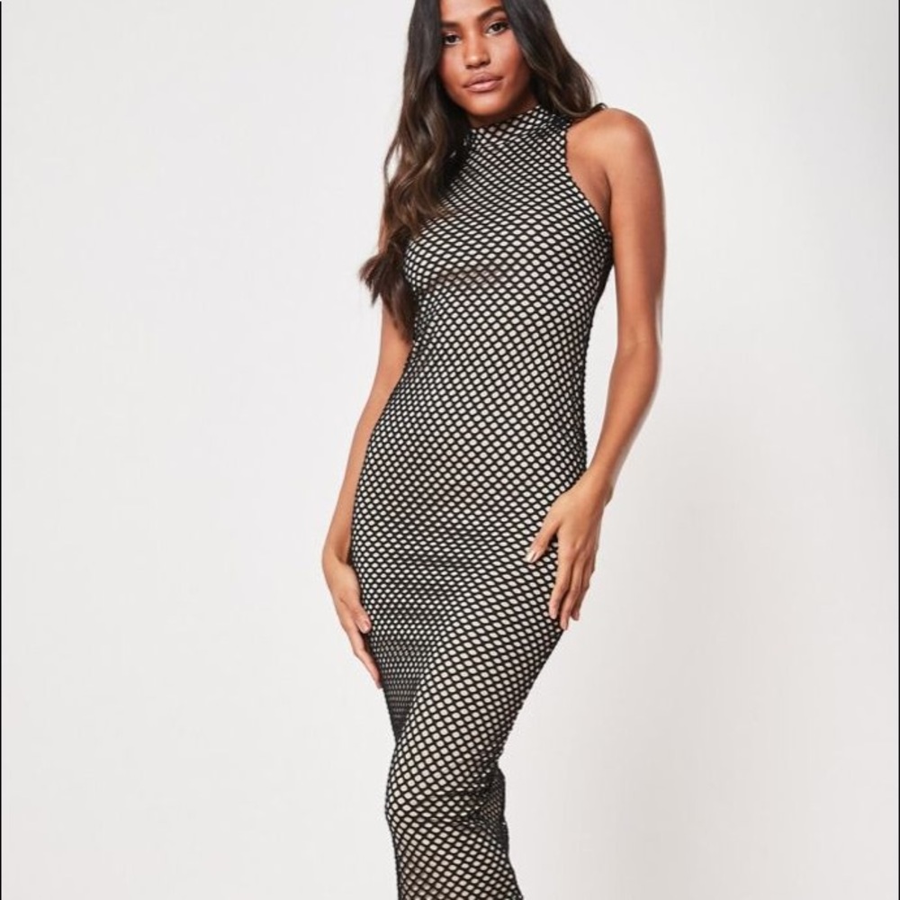 Missguided Nude Knitted Midi Dress
